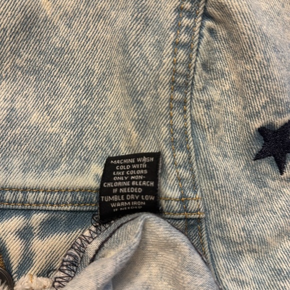 Alivia Ford's Women's (Juniors) Blue Jean Star Embroidery Jacket Size large - Picture 9 of 9